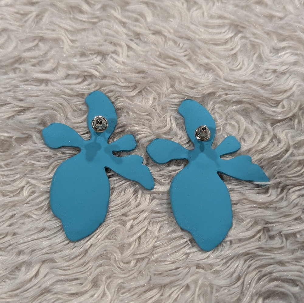 Light Blue Flower Earrings - Picture 6 of 7